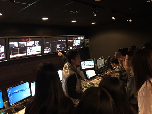 圖片標題:圖五：參訪副控室