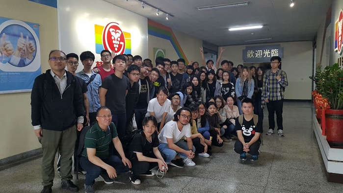 圖片標題:05葡萄王參訪活動