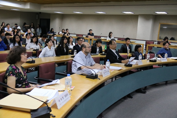 圖片標題:03東吳大學社會學系「新世代」暨「社會研究方法」成果發表會邀請專家學者講評