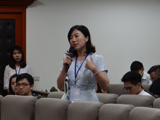 圖片標題:05洪令家老師