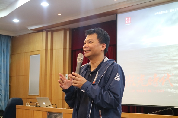 圖片標題:03 《微光時代》導演劉建偉講述自己製作電影的心路歷程