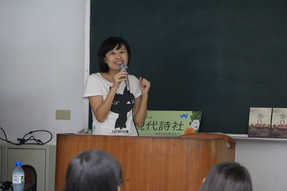 圖片標題:圖二： 聯合文學編輯神小風