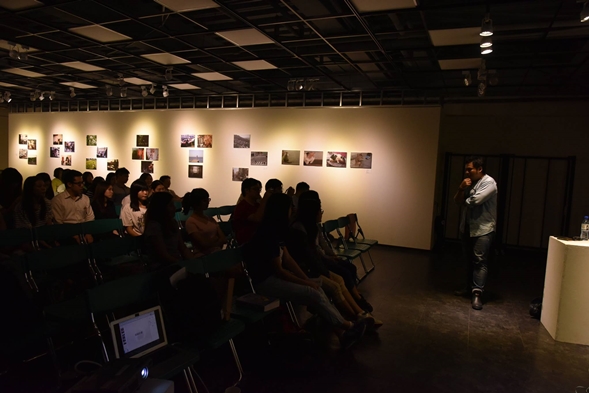 圖片標題:1.游藝館場展覽廳的氣氛