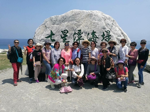 圖片標題:03日61級同學會03