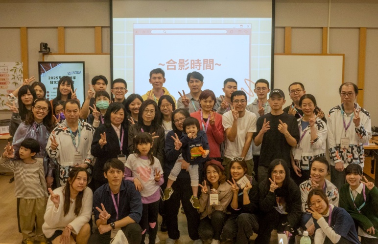 圖片標題:batch_系友紀念大合照