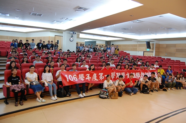圖片標題:01師長與參與同學大合照