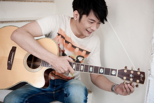 圖片標題:2.黃玠形象照