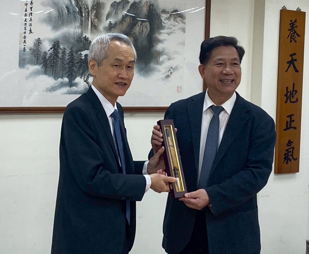 圖片標題:LINE_ALBUM_20250527_250527_11501