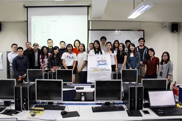 圖片標題:大合照