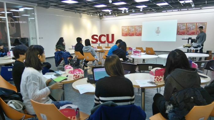 圖片標題:03 同學們專心聽講