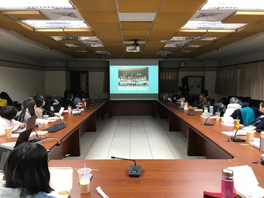 圖片標題:講座現場