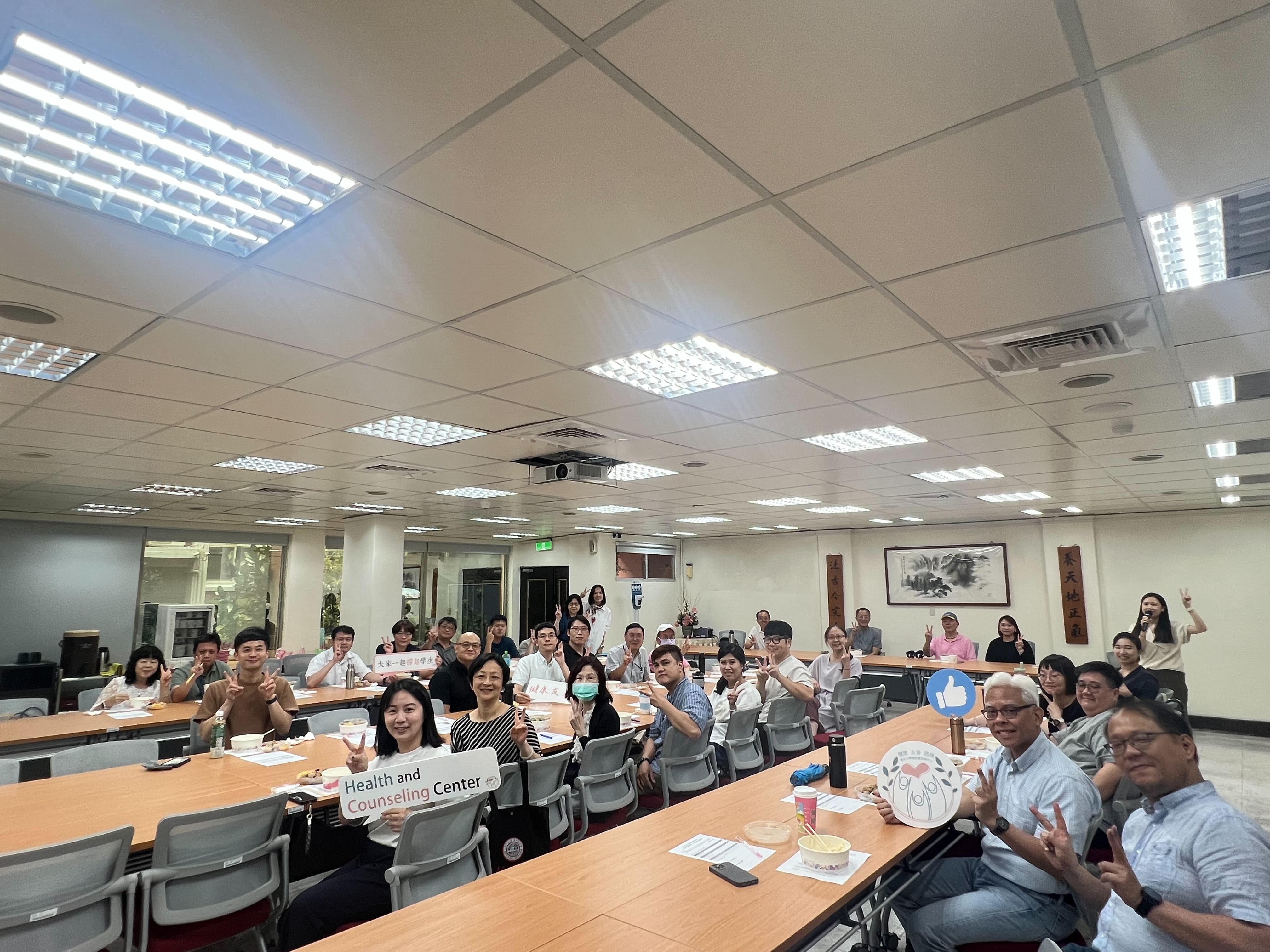 圖片標題:人社圖一