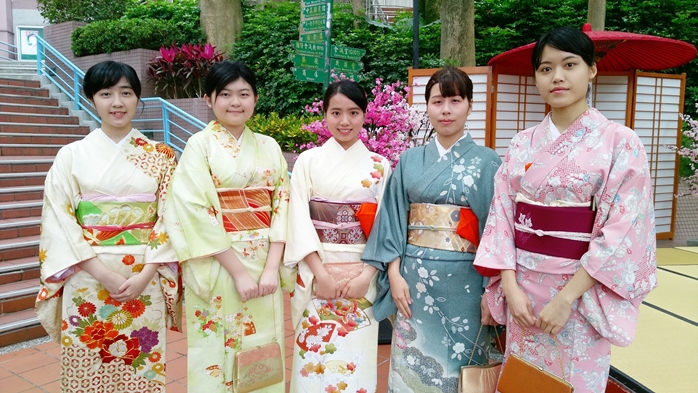 圖片標題:日本茶道社社員合影