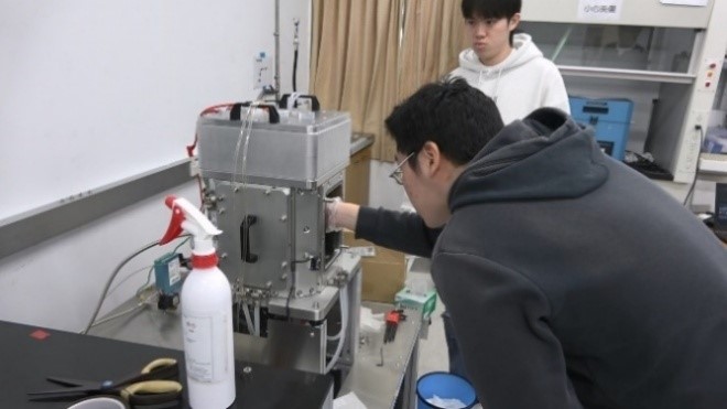 圖片標題:半導體元件設計專題實驗-鍍膜與設備檢測A