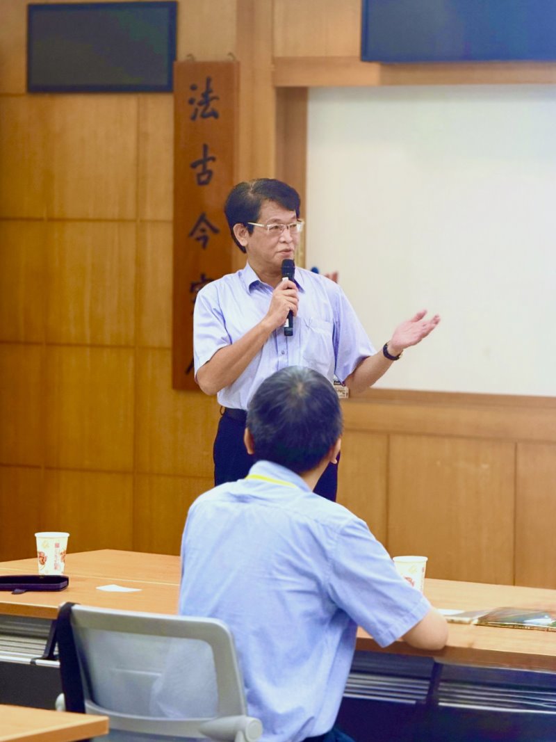 圖片標題:許晋雄教務長致詞