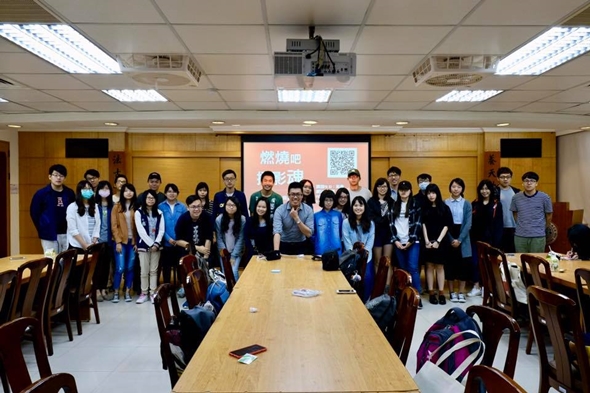 圖片標題:6.演講活動合影