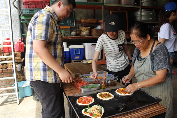 圖片標題:05 製作披薩