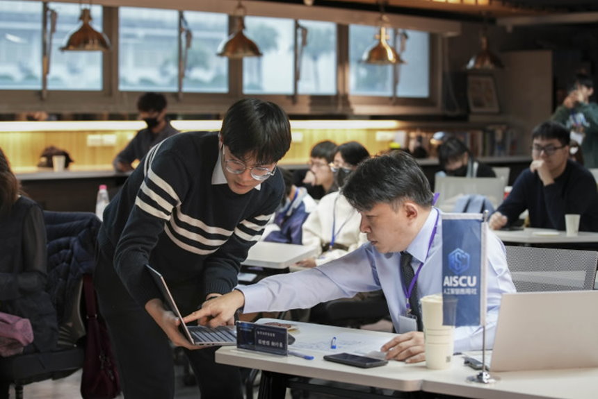 圖片標題:法創黑客松0