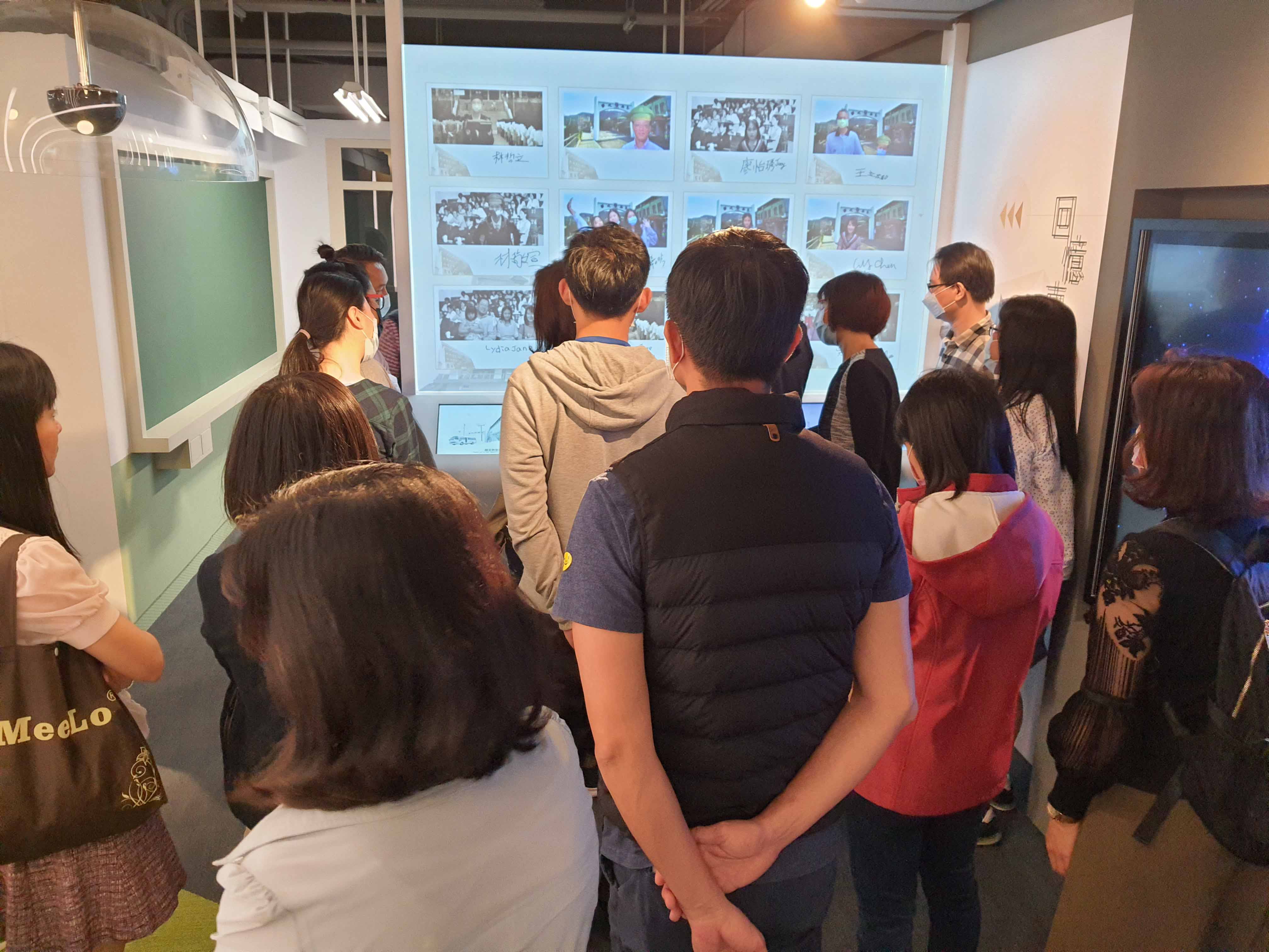 圖八、最受考生與家長歡迎的回憶東吳-AR拍照展示牆.jpg
